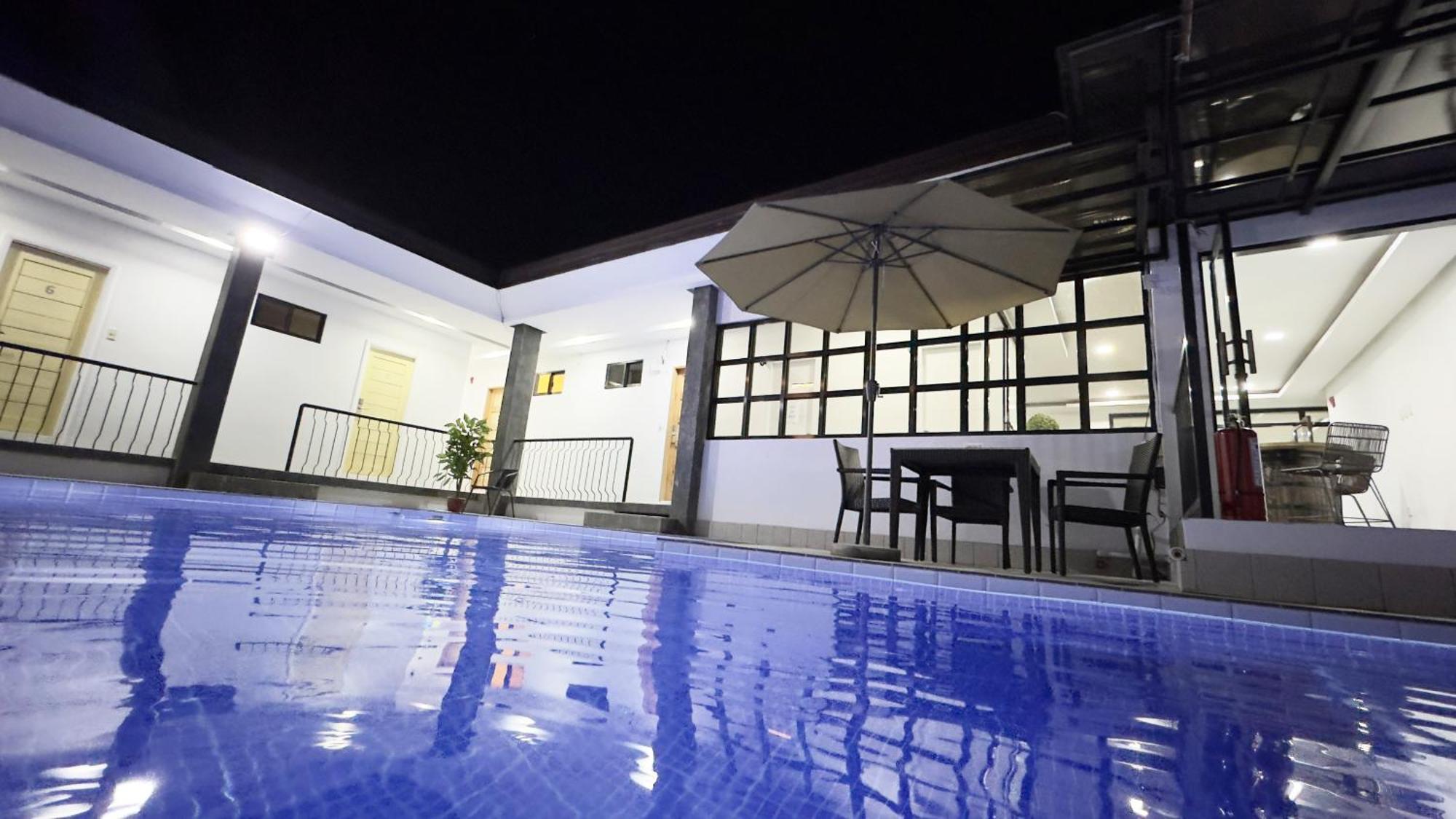Bavarian Guest House Анхелес Екстер'єр фото